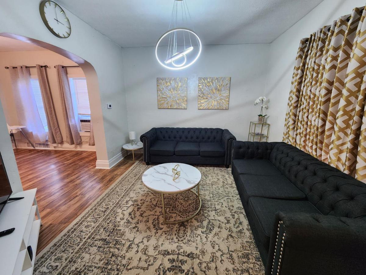 Contemporary Urban Home Niagara Falls Bagian luar foto
