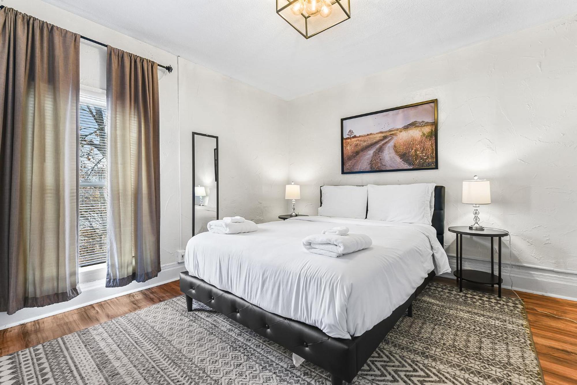 Contemporary Urban Home Niagara Falls Bagian luar foto